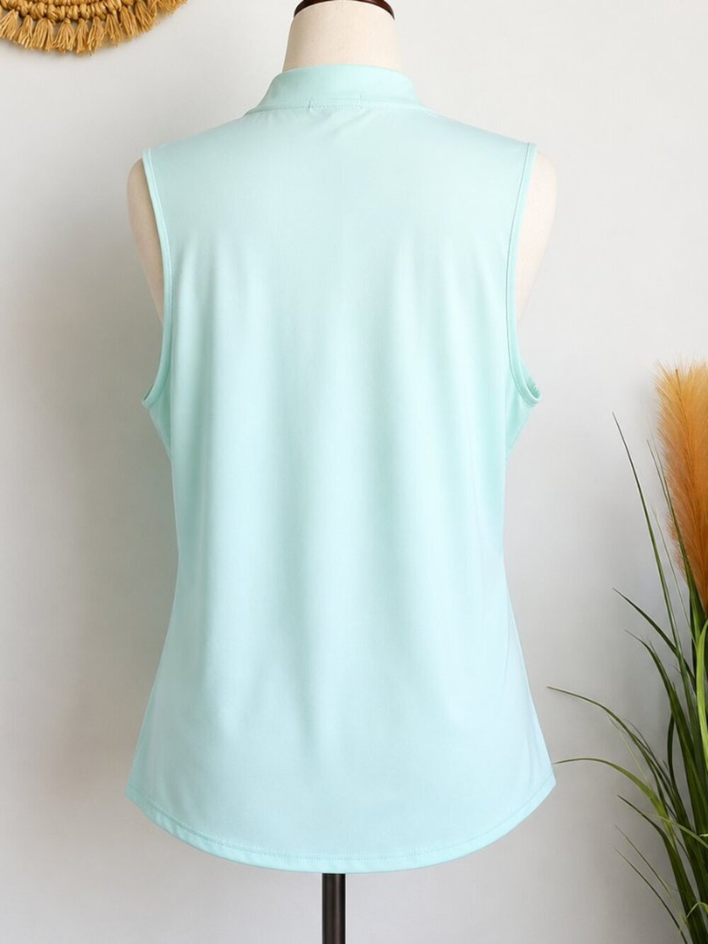 Bad Birdie NEW Blade Minty Fresh Green Sleeveless Womens Golf Polo SZ XL Sporty - Picture 5 of 14